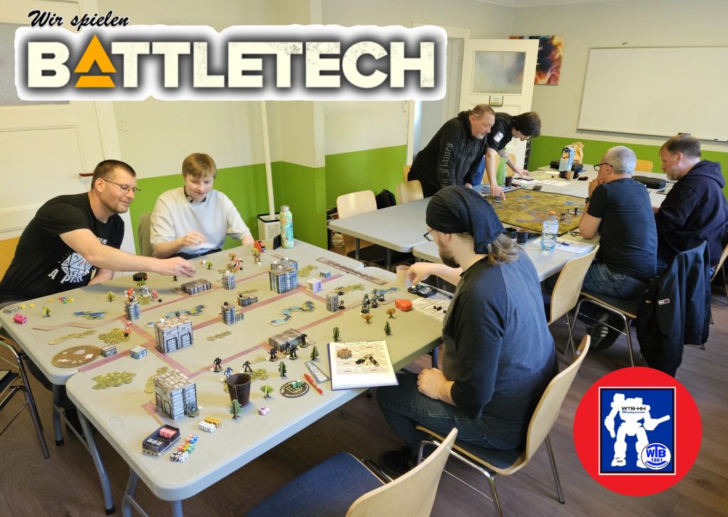 Personen spielen Battletech – Science-Fiction-Tabletop an 4 Tischen in einem Seminarraum.